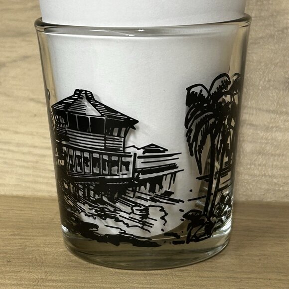 VTG 90s TONYS ON THE PIER Redondo Beach California Cocktail Glasses - Picture 5 of 11